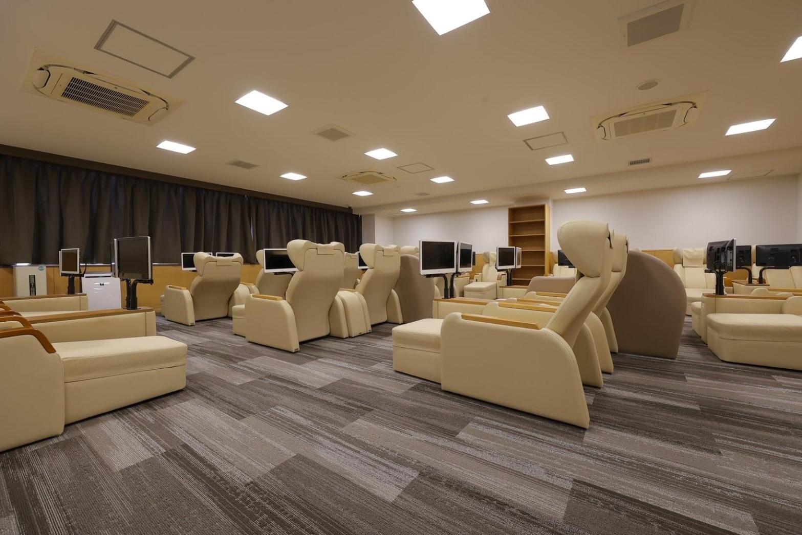 Sauna & Capsule Hotel Rumor Plaza Kyoto Exteriör bild